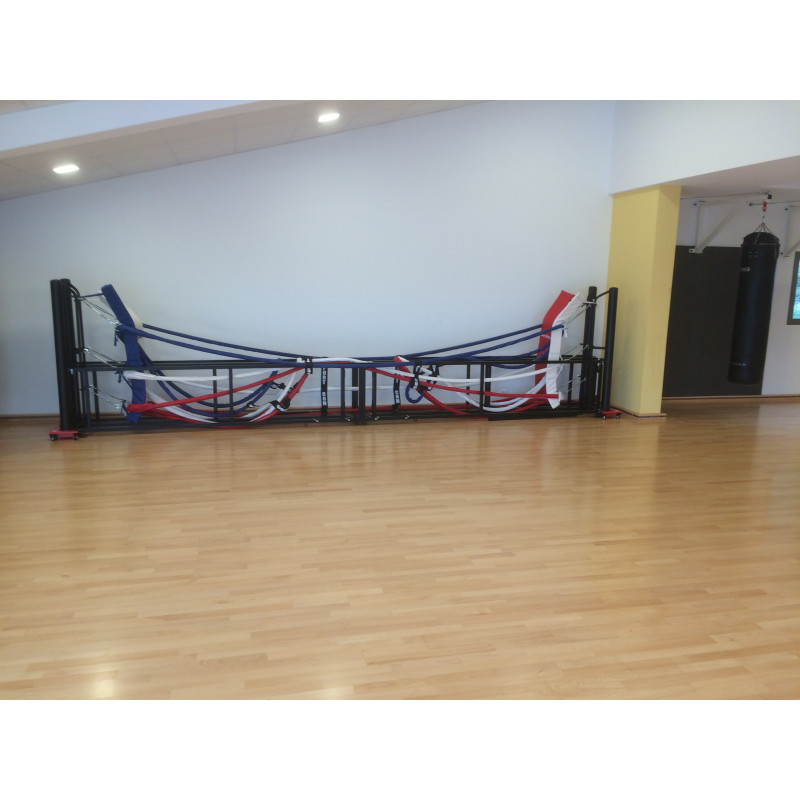 Collapsible and foldable boxing ring