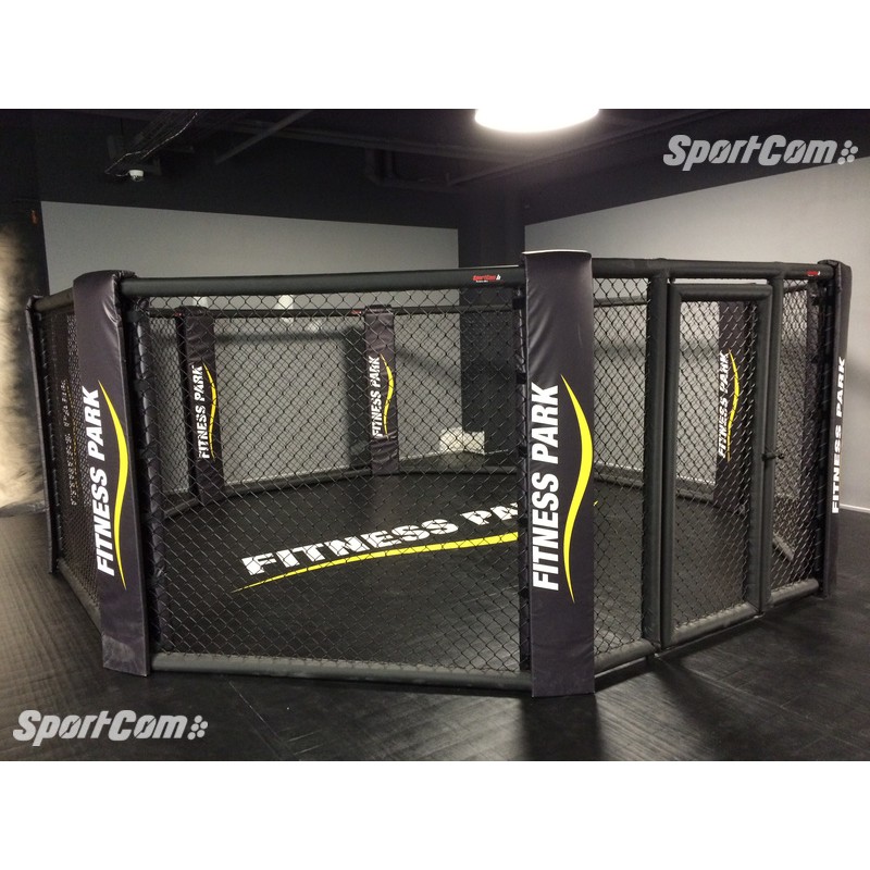 Floormounted MMA cage